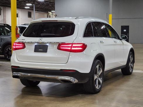 Used 2019 Mercedes-Benz GLC 300 image 8
