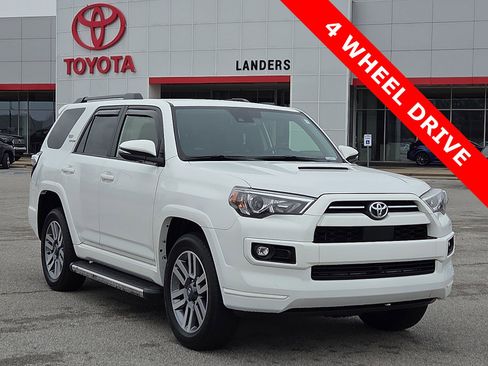 Used 2024 Toyota 4Runner TRD Sport w/ Technology Package image 1
