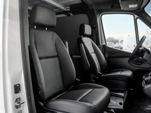 Used 2026 Mercedes-Benz Sprinter 2500 image 22