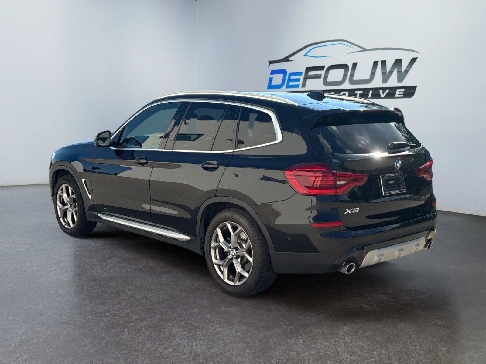 Used 2021 BMW X3 xDrive30i w/ Premium Package AWD/4WD image 5