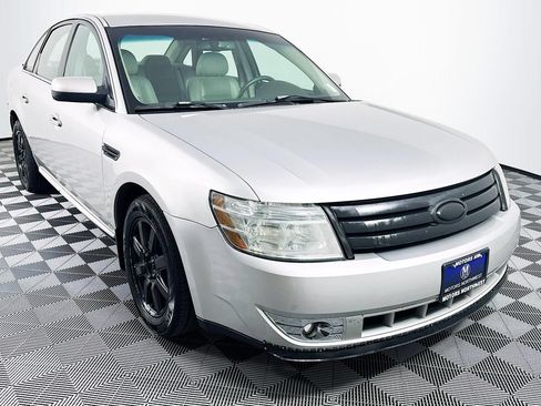 Used 2008 Ford Taurus SEL FWD image 27