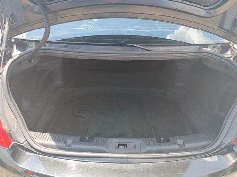 Used 2014 Lincoln MKS w/ Equipment Group 101A FWD image 20
