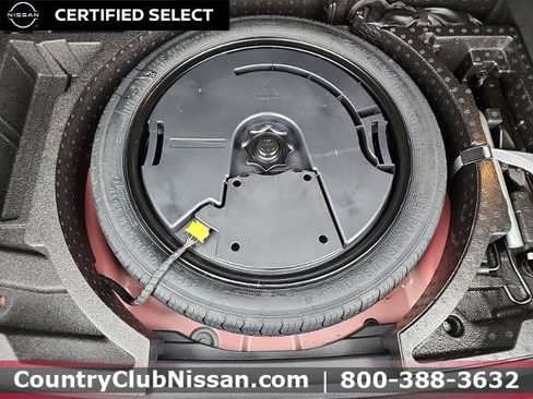 Used 2022 Volkswagen Taos SEL image 27