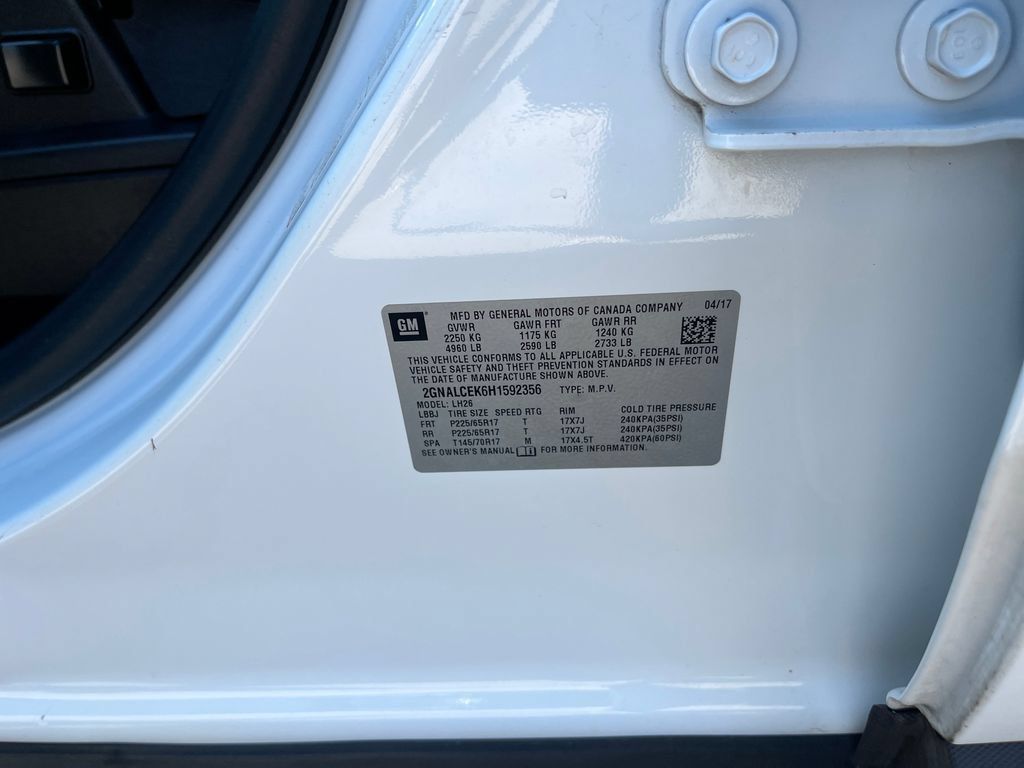 Used 2017 Chevrolet Equinox LT FWD image 31