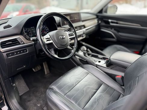 Used 2020 Kia Telluride SX w/ SX Prestige Package image 13