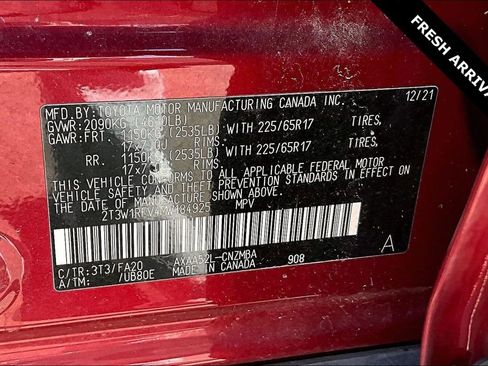 Used 2021 Toyota RAV4 XLE image 18