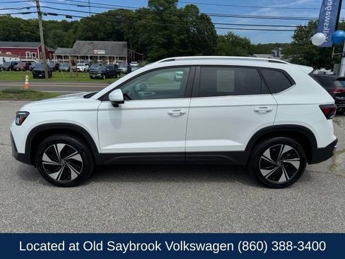 Certified 2026 Volkswagen Taos SE AWD/4WD image 8
