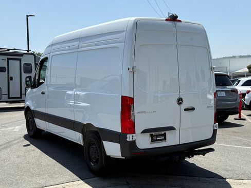 New 2025 Mercedes-Benz Sprinter 2500 image 8
