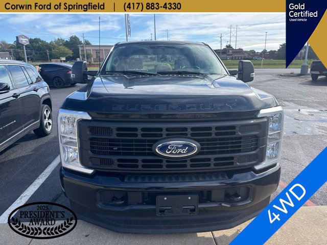 Used 2023 Ford F250 XL w/ F-250 >10K GVWR Package AWD/4WD image 2