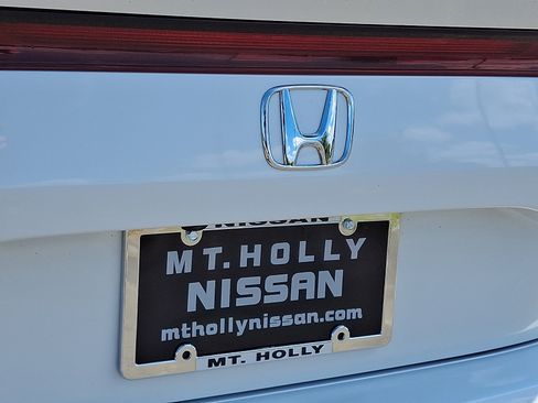 Used 2023 Honda Civic EX-L image 30
