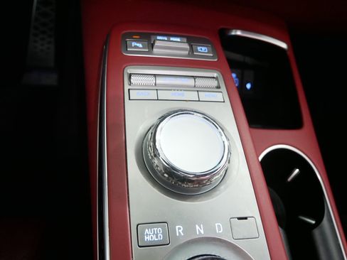 Used 2023 Genesis GV70 3.5T Sport w/ Sport Prestige Package image 30