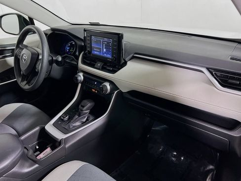 Certified 2022 Toyota RAV4 XLE w/ Convenience Package AWD/4WD image 24
