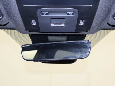 Used 2025 Toyota Camry SE w/ Convenience Package FWD image 14
