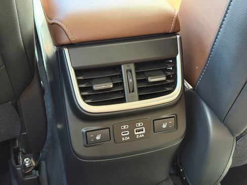 Certified 2024 Subaru Outback Touring XT AWD/4WD image 28
