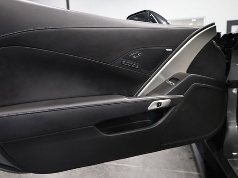 Used 2016 Chevrolet Corvette Z06 w/ 3LZ Preferred Equipment Group image 14