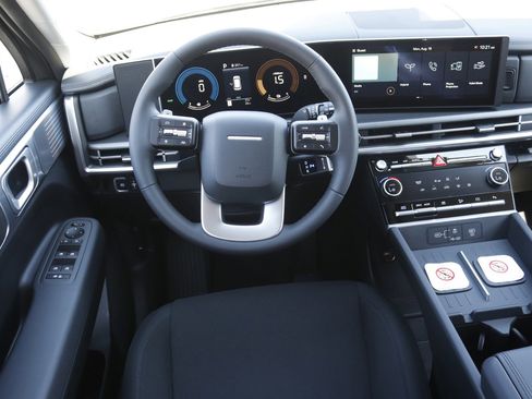 New 2026 Hyundai Santa Fe SE image 18