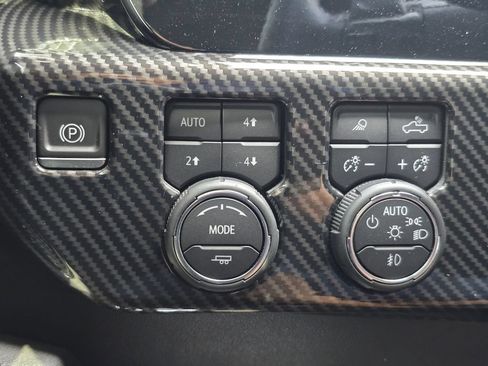 Used 2024 Chevrolet Silverado 1500 RST w/ All Star Edition Plus AWD/4WD image 39