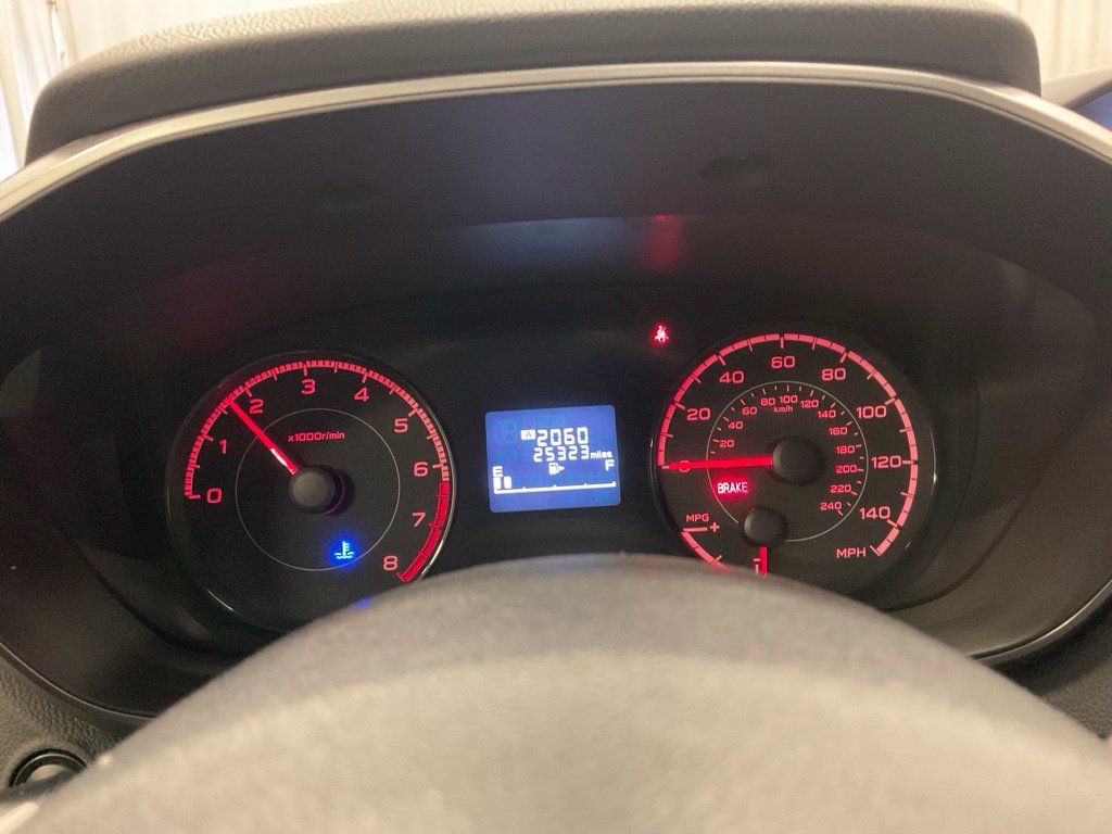 Used 2023 Subaru Crosstrek 2.0i Premium AWD/4WD image 2