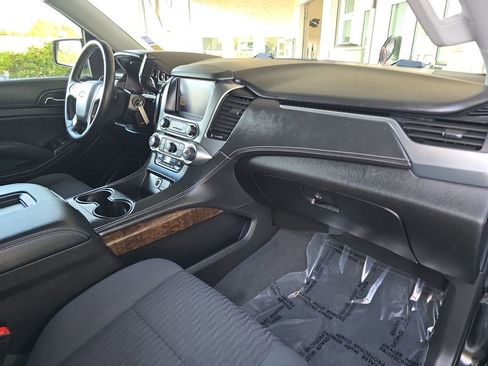 Used 2019 Chevrolet Tahoe LS image 30