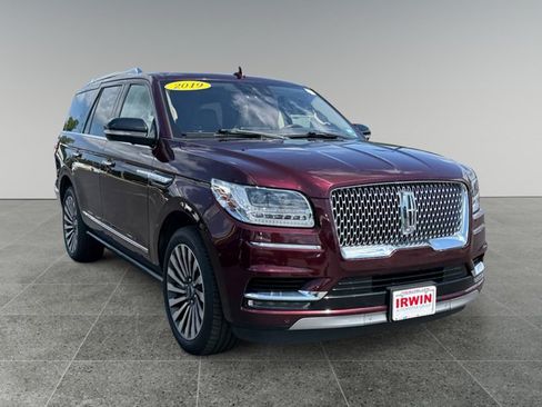 Used 2019 Lincoln Navigator Reserve AWD/4WD image 8