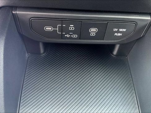 Used 2025 Kia K4 FWD image 15