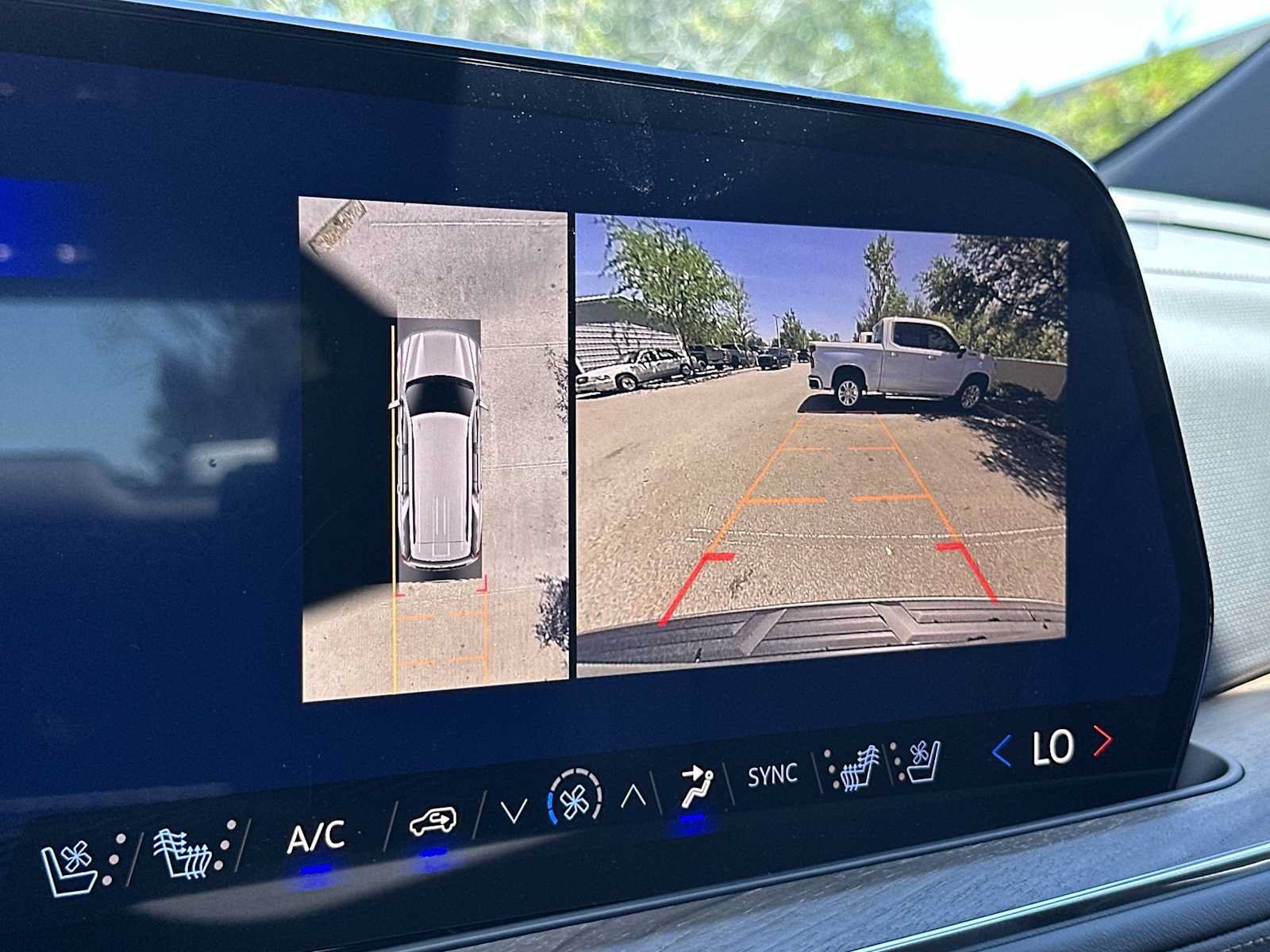 New 2026 Chevrolet Tahoe High Country RWD image 22
