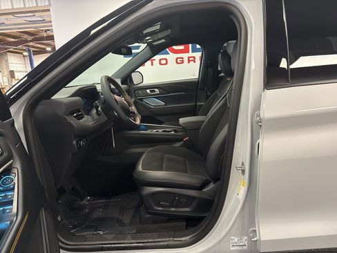 New 2026 Ford Explorer Tremor w/ Tremor Ultimate Package AWD/4WD image 17