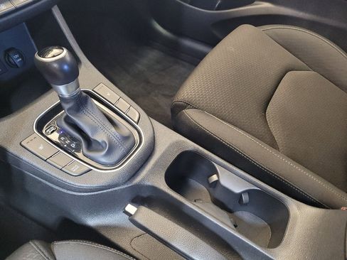 Used 2018 Hyundai Elantra GT w/ Style Package 02 FWD image 26