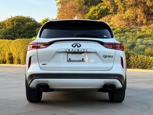 Used 2023 INFINITI QX50 Sport image 8