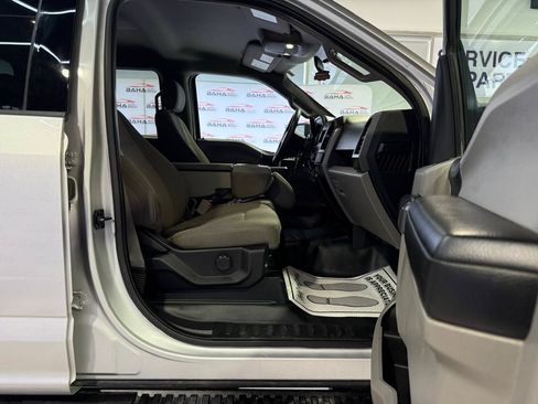 Used 2018 Ford F150 XLT AWD/4WD image 44