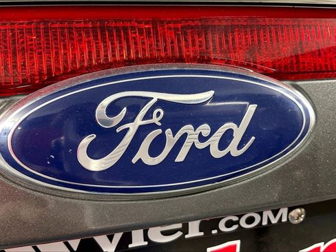 Used 2011 Ford Fusion SE w/ 202A Rapid Spec Order Code image 23