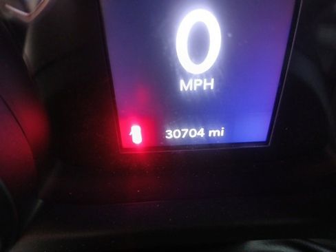 Used 2023 Jeep Wrangler Sport image 34