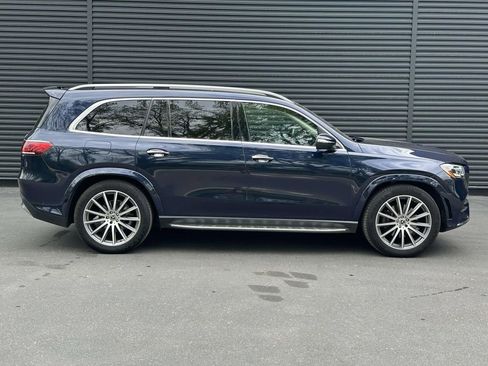 Used 2022 Mercedes-Benz GLS 450 4MATIC w/ AMG Line Exterior image 6