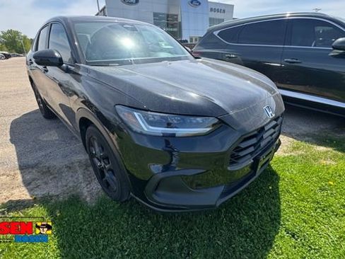 Used 2025 Honda HR-V Sport image 1