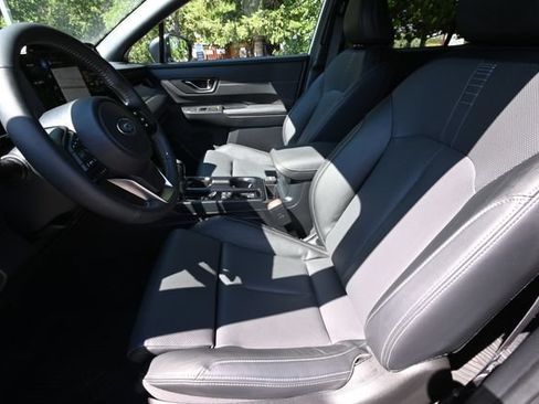 Certified 2026 Subaru Outback Touring XT w/ Touring Package AWD/4WD image 8