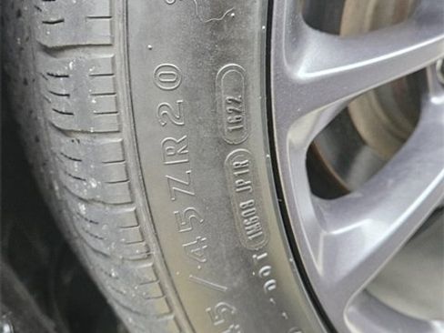 Used 2019 Dodge Charger SXT image 30