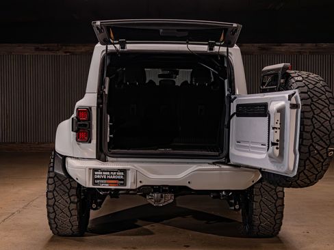 Used 2024 Ford Bronco Raptor image 9