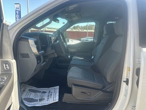 Used 2025 Ford F250 XLT w/ 360-Degree Camera Package image 16
