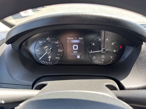 Used 2025 RAM ProMaster 2500 w/ Convenience Group FWD image 28