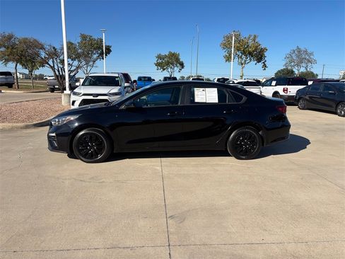 Used 2021 Kia Forte Sedan image 4