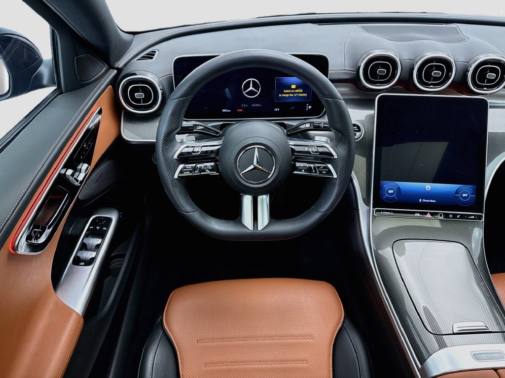 Used 2022 Mercedes-Benz C 300 Sedan image 10