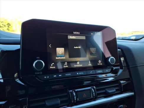 Certified 2025 Nissan Pathfinder SV AWD/4WD image 22