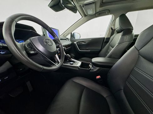 Used 2024 Toyota RAV4 Limited AWD/4WD image 20