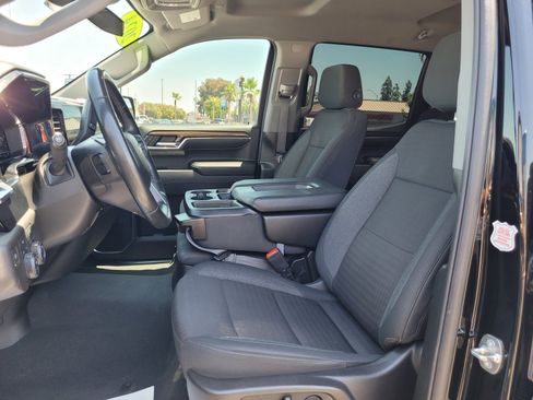 Used 2024 Chevrolet Silverado 1500 LT w/ Protection Package AWD/4WD image 10