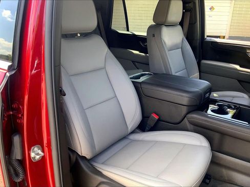 Used 2026 GMC Yukon Elevation AWD/4WD image 7