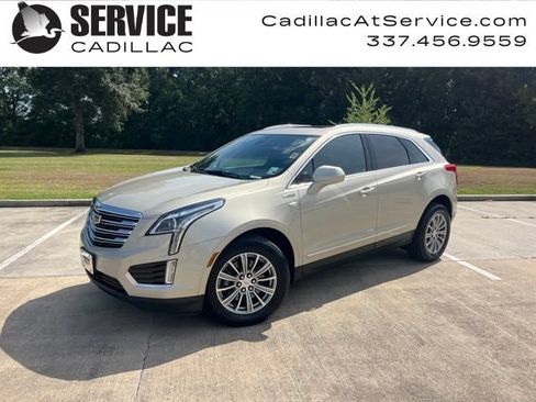 Used 2017 Cadillac XT5 Luxury w/ Driver Awareness Package AWD/4WD image 1