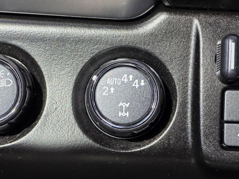 Used 2017 Chevrolet Tahoe Premier w/ Max Trailering Package AWD/4WD image 14
