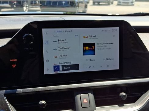 Used 2023 Lexus UX 250h FWD w/ Accessory Package (Z1) image 20