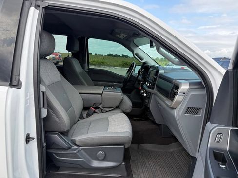 Used 2021 Ford F150 XLT w/ Equipment Group 301A Mid RWD image 15