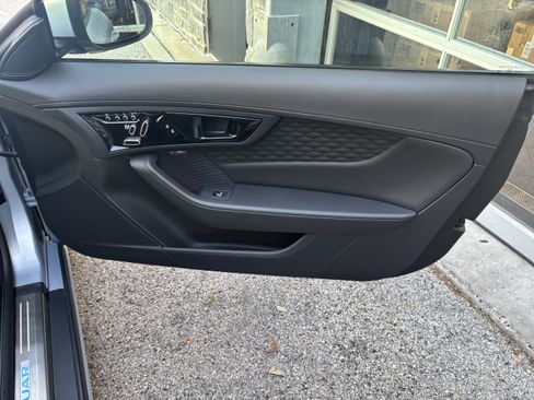 Used 2021 Jaguar F-TYPE R-Dynamic AWD/4WD image 24